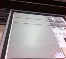 Century Explorer grigio en 60x60 cm. pour salon, salle &agrave; manger, cuisine, entr&eacute;e, wc sous l'escalier.