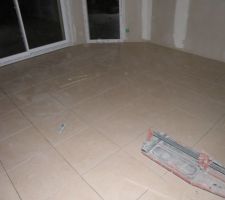 Pose du carrelage RDC