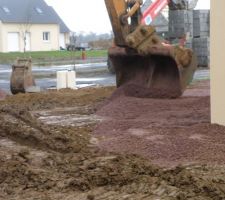 Le tout venant devant la maison
