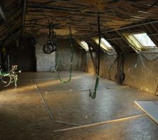 Autre vue sur le plancher avec la délimitation des cloisons