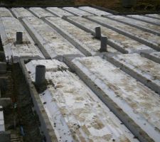 Voici les hourdis et poutrelles