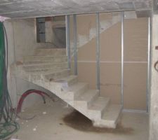 Escalier sous sol / RDC