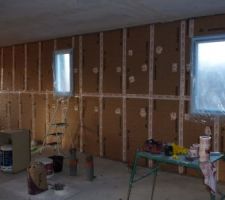 Pose des panneaux de laine de verre