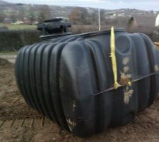 Cuve de stockage des eaux de pluie 5000 L  en attente de pose