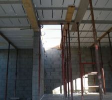 L'ouverture du futur escalier accédant à l'étage