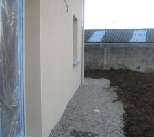 Voilà l'allée d'1 metre que nous avons demandé