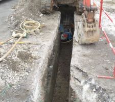 Viabilisation - carottage dans le regard du réseau public eau usée