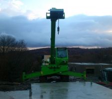 La première grue télescocopique