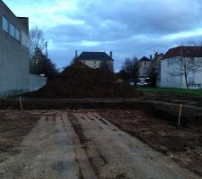 Debut de l'implantation de la maison