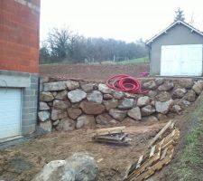 Enrochement du "petit" garage