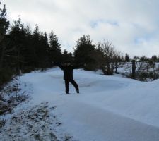 Le chemin de Beauregard avec ses congères, 1m de neige accumulée