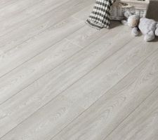 Sol stratifié Laurentian décor chêne iceberg, largeur 18.9 cm leroy merlin