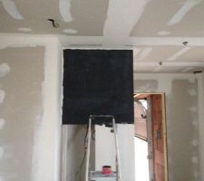 Peinture aimant&eacute;e dans la cuisine ( vous verrez pourquoi plus tard... )