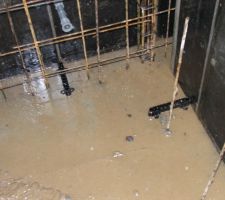 Détail du montage avec un peu d'eau en plus