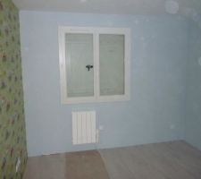 Installation radiateur chambre enfant