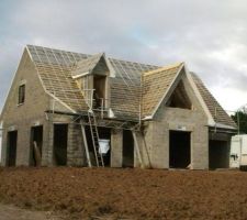 Lundi 17 décembre 2012 : Début des travaux de courverture.