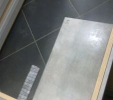 Carrelage sol salle de bain home anthrazit (fonc&eacute;). Carbonel