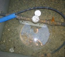 Les compteurs d'eau du lotissement sont sous l'eau. Il ne s'agit pas d'une fuite. La nappe peut être? Veolia nous informe que beaucoup de compteurs sont sous l'eau sur la commune et que ce n'est pas grave. Un avis?