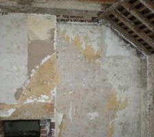 Etage : mur porteur vue droite.