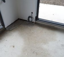 Humidité sous les baies vitrées