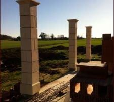 Poteaux pierre préfa