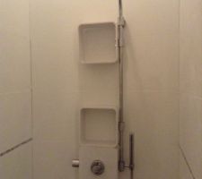Colonne de douche de nos filles