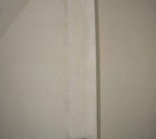 Enduit &agrave; refaire cause de tranch&eacute;e mal rebouch&eacute;e