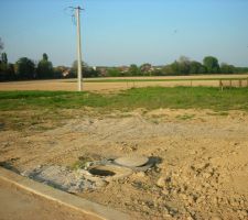 Aper&ccedil;u du terrain sur lequel nous construisons !
