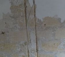 Recuperation mur pierre apparente vue proche