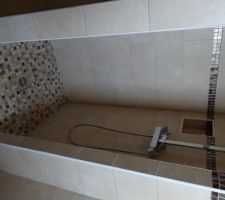 Vue salle d'eau etage
