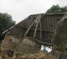 Grange qui a été démonte en juillet