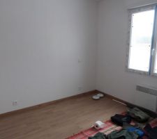 Chambre du futur bb (pour l'instant blanche)