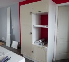 Armoire four, micro-ondes, armoire rangement