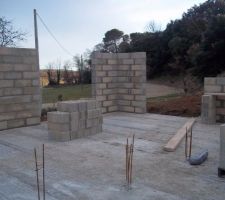 Vue du fond = salle a manger