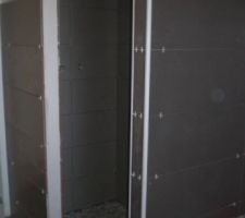 La faience n'est pas tout à fait terminée..