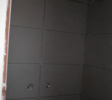 Intérieur de la douche avec le listel inox