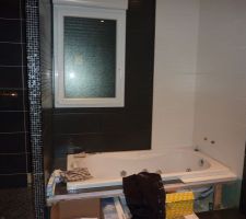 La salle de bain avance....