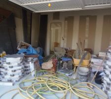 Bazar dans le garage