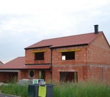 Toiture terminée sans débord!