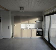 La cuisine equipé est posée