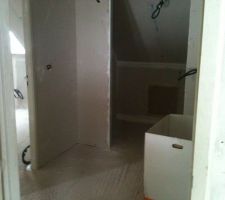ETAGE Palier avec dressing