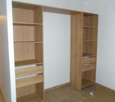 Placard de la chambre du futur bb