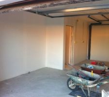 Suite de la peinture au garage