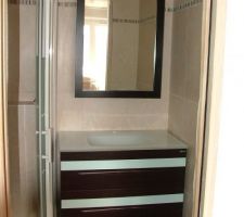 Salle de bain de la chambre d amis fini