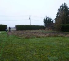 Vue arriere du terrain