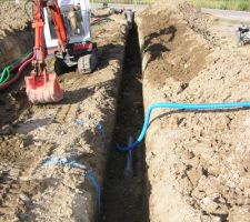 Terrassements et pose réseaux Asst,eau, elec, tél