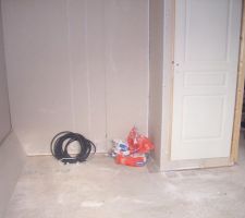 Suite de la chambre de notre loulou.