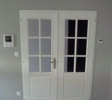 Les doubles portes peintent
