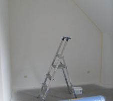 Pr&eacute;paration d une deuxi&egrave;me chambre &agrave; l &eacute;tage