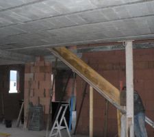 Coffrage de l'escalier en cours